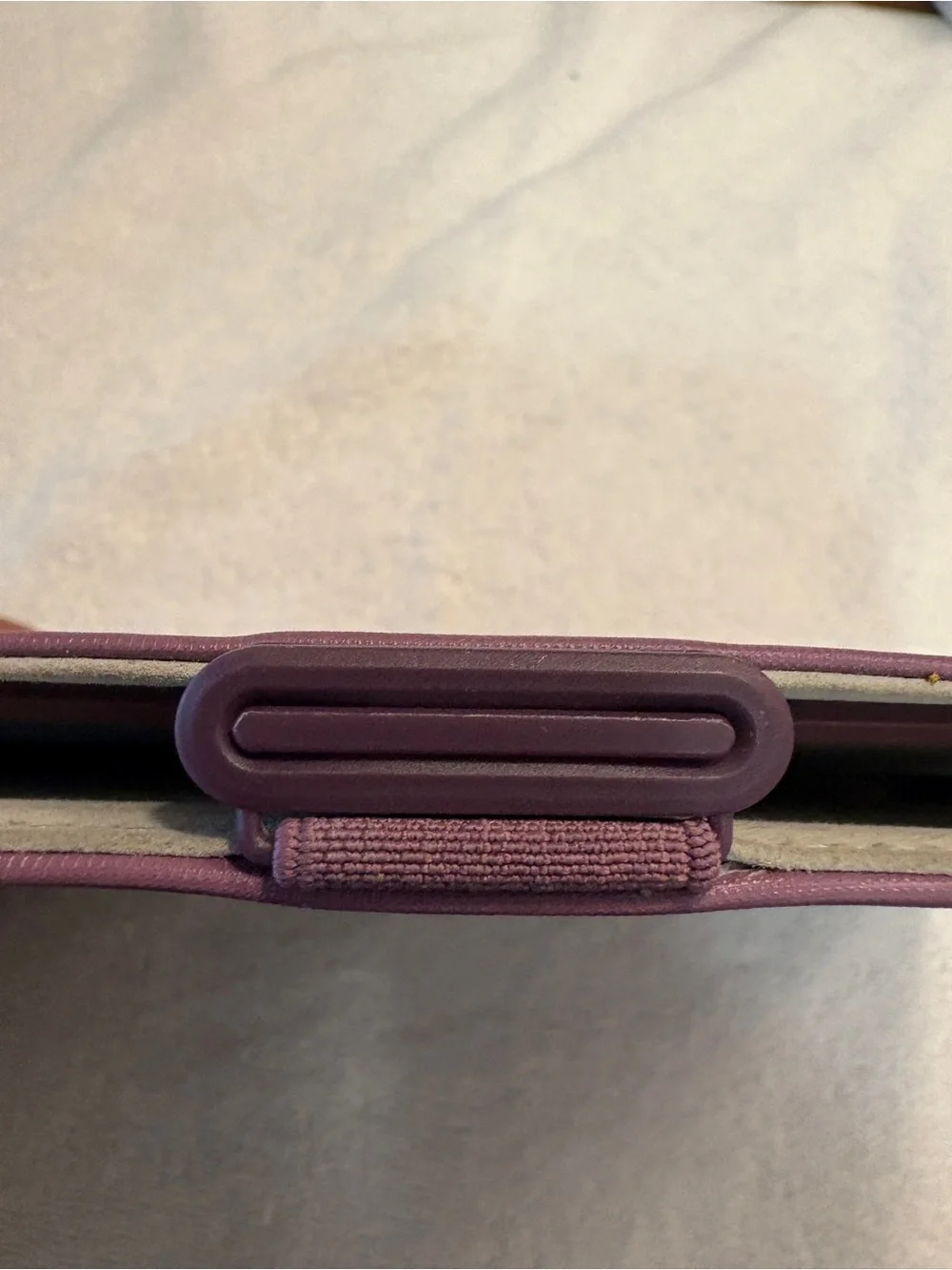 speck Plum Purple Tablet Folio Case with Pen Loop